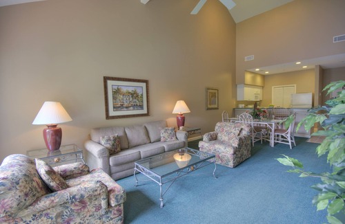 Shipyard Plantation Condo | Shipyard Resort by Spinnaker Resorts