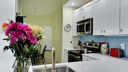 Trailer Estates Apartment | Shorewalk Vacation Villa