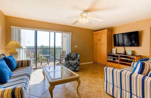 Siesta Key Apartment | Siesta Paraiso Condo With Pool Siesta Key Bay Oaks