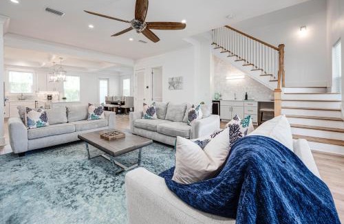 Emerald Waters Village House | Simon Seas