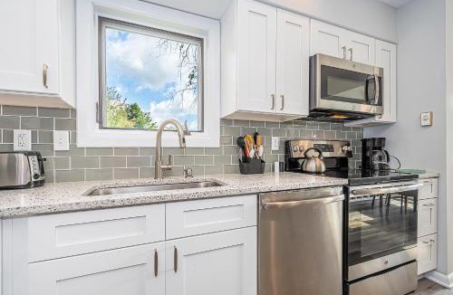 McHenry House | Ski Harbor 11