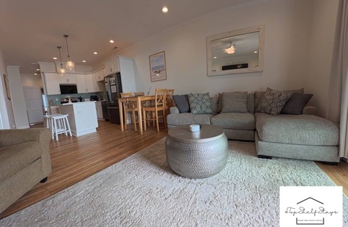 Sneads Ferry House | Sky Paradise: Modern Oceanfront Townhome @ Top Shelf Stays