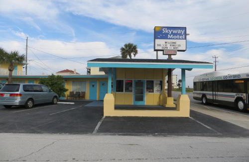 Ribault Hotel | Skyway Motel