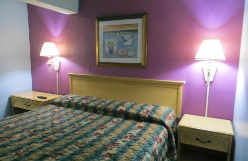 Ribault Hotel | Skyway Motel
