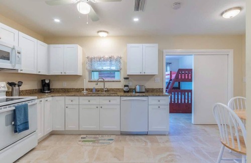 Southgate House | Sleeps 10 & pet friendly #3606 Villa Franca
