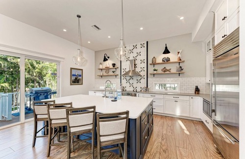 Holmes Beach House | Slice of Paradise by Duncan Real Estate