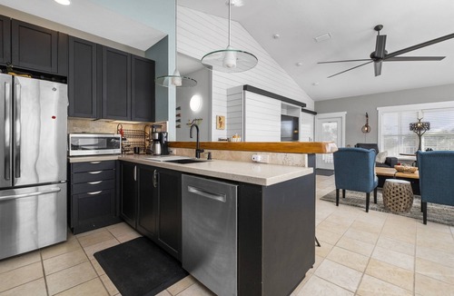 Cedar Key House | Snapper Cove - Close to Everything w/Pool Access!