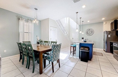 Loughman House | Solterra Peaceful 6BR Villa, Private Pool, GameRm