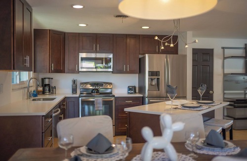 Southgate House | Southgate Breeze; SRQ 2 Bedroom Retreat
