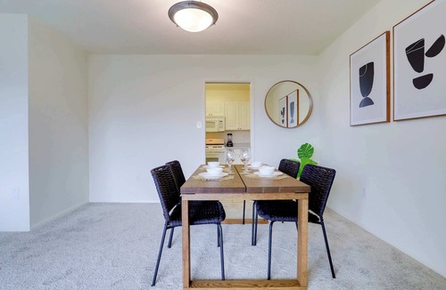 Aurora Highlands Apartment | Spacious 1BR+Den | Steps from Pentagon City