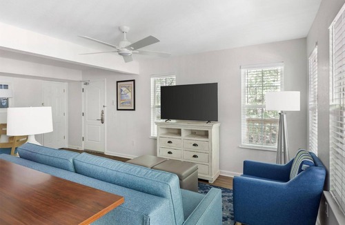 Sea Scape Hotel | Spacious 1BR Suite w/Kitchen: Steps to Indoor Water Park & Lake Trails