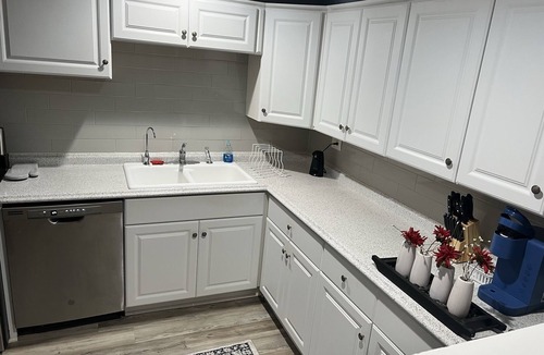 Plant City House | Spacious 2 bedroom 2 bathroom. 4 beds!