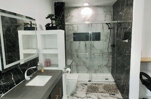 St. Petersburg House | Spacious 3 Bedroom 2 Bath Home nr Parks