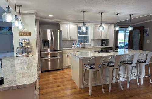 Homosassa House | Spacious 4-bedroom mobile home with WiFi and AC in welcoming Homosassa