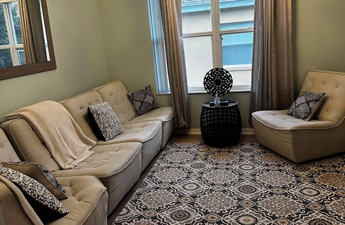 Tuscan Ridge House | Spacious 4-bedroom Pool house with WiFi, AC Minutes From Disney