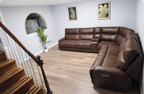 Ewing House | Spacious 5-bedroom yellow house in welcoming Ewing Township with AC