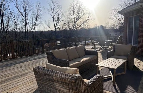 Sparta Township House | Spacious estate with 5 bedrooms and WiFi, AC in charming Sparta