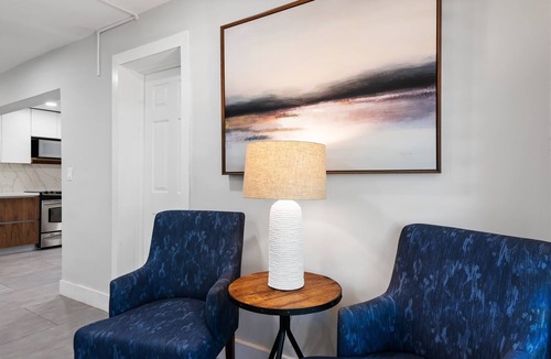 Lighthouse Point House | Spacious home w/pool, fire pit & grill