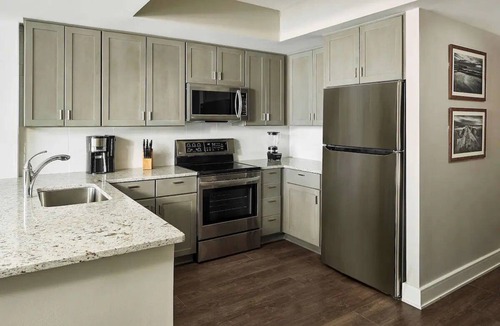 Downtown Myrtle Beach Hotel | Spacious Myrtle Beach Suite with Balcony Steps from the Boardwalk