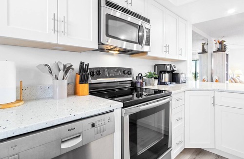 Port Canaveral Condo | Spacious Oceanfront Condo w/Heated Pool, Putting Green & Stunning Views! 🌴
