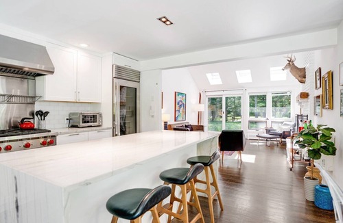Springs House | Spacious Open Floor Plan, Close to Three Mile Harbor, Minutes from Ocean,.