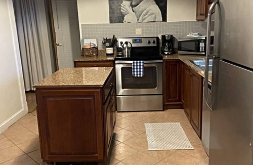 Salisbury Apartment | Spacious Riverfront Loft Close to Downtown and Dining