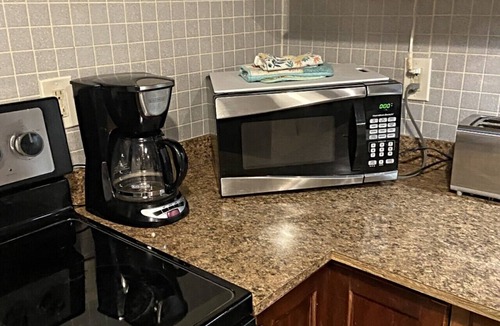 Salisbury Apartment | Spacious Riverfront Loft Close to Downtown and Dining
