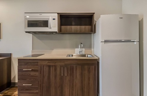 Greenville - Spartanburg House | Spacious Room Near Michelin HQ – Perfect for Business Trips & Extended Stays