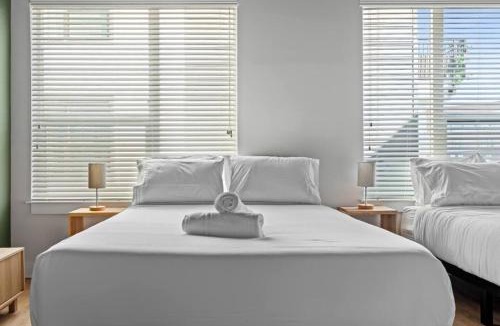 Tampa Apartment | Spacious Studio in Midtown Free Pool and Parking