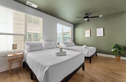 Tampa Apartment | Spacious Studio in Midtown Free Pool and Parking