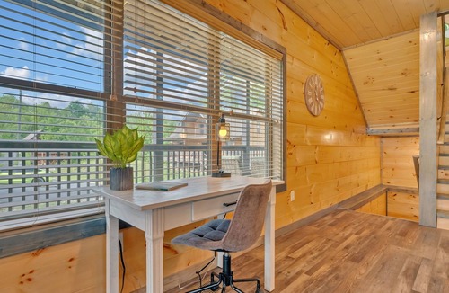 Sevierville Cabin | SpaciousWrapAroundDecks/Sleeps20