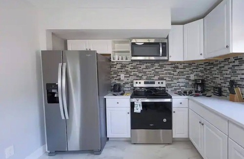 Port Tampa City House | Spectacular house near the beach 4BD/2BAn