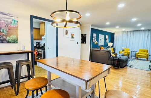 Aspen Hill Condo | Splendid 2bed 2bath condo in Silver Spring with free Parking laundry and AC WiFi
