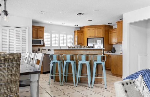 Toilla Segunda House | Spring Break Ready! Pool | Game Room | Sleeps 21