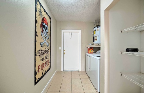 Spring Hill Cottage | Spring Hill Vacation Rental w/Central A/c!