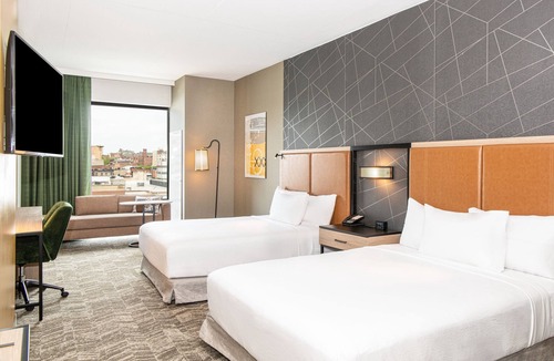 Downtown Baltimore Hotel | SpringHill Suites by Marriott Baltimore Downtown Convention Center Area