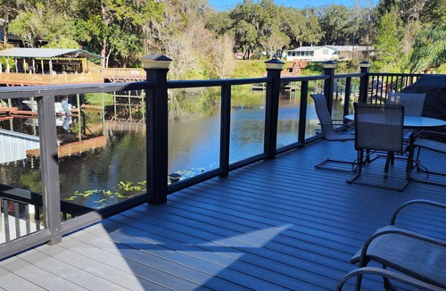Welaka House | ST. JOHN'S RIVER WELAKA HOUSE RETREAT WITH BOATHOUSE