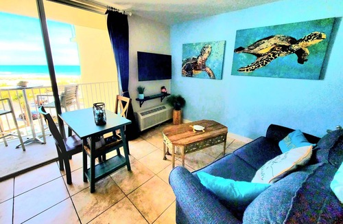 Bostwick Park Condo | Starfish Wishes-Ocean View Daytona Beach, beach chairs and umbrella provided!