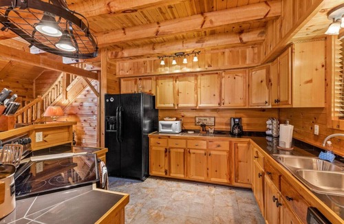 Means Cabin | Starry Mountain Night | Seasonal Private Pool + Pool Table, Kid`s Playset