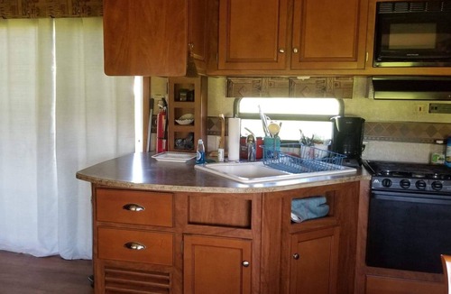Fellowship Resort | Stay and Ride Dude Ranch 2 Bedroom Residence RV for 6. Horse riding available!