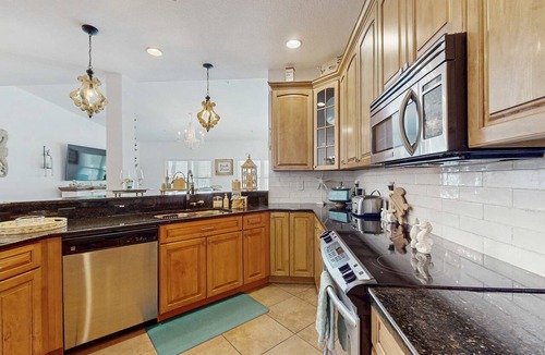 Clearwater Beach Condo | Steps to Gulf Beach | Family-Friendly Condo w/Water Views & Pool