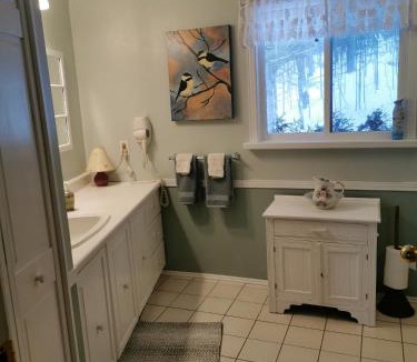 Algonquin Highlands Bed & Breakfast | Stouffermill Bed & Breakfast
