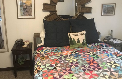 Gallatin Gateway Apartment | Studio with a kitchenette and a queen bed sleeps 2. 22 miles from ski resorts.