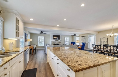North Forest Beach House | Stunning 2 Story Home w/Beautiful Decor & Pool