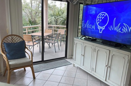 Palmetto Dunes Condo | Stunning Oceanfront Villamare- You'll Love it Here!