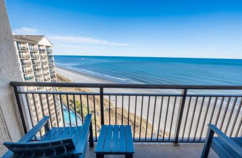 Windy Hill House | Stunning Oceanfront Getaway Luxurious Resort Pools