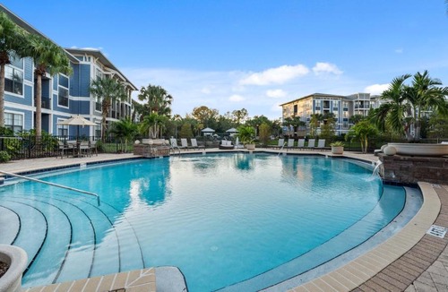 Tampa Apartment | Stylish 2BR Corporate Stay Pool Balcony #2