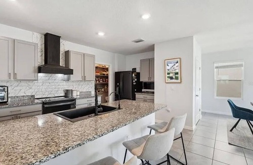 Land O' Lakes House | Stylish 4BR/2.5BA Home in Central Odessa—Ideal for Groups!