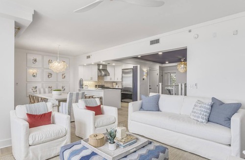 WaterSound Beach Condo | Stylish Beachfront Condo