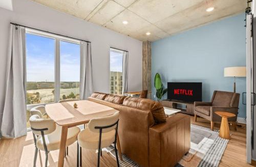 Channel District Apartment | Stylish Channelside Apartment | Close to DT & Ybor